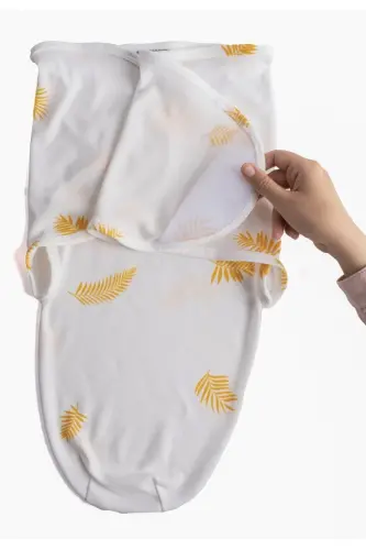 0 - 4 Ay Desenli Renkli Cırtlı Yeni Sezon Pamuk Kundak %100 Pamuk (OEKO TEX CIF BELGELİ)-ALTIN YAPRAK - 3