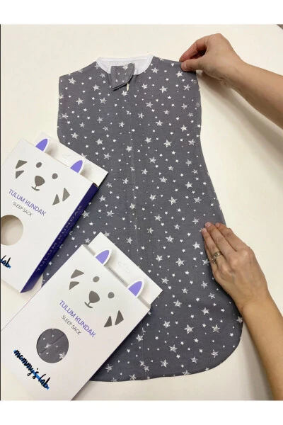 0-4 Ay Yeni Sezon Renkli Gri Yıldız Desenli Çıtçıtlı Fermuarlı Tulum Kundak (OEKO TEX CIF BELGELİ)-Gri Yıldız - MOMMYSLAB (1)