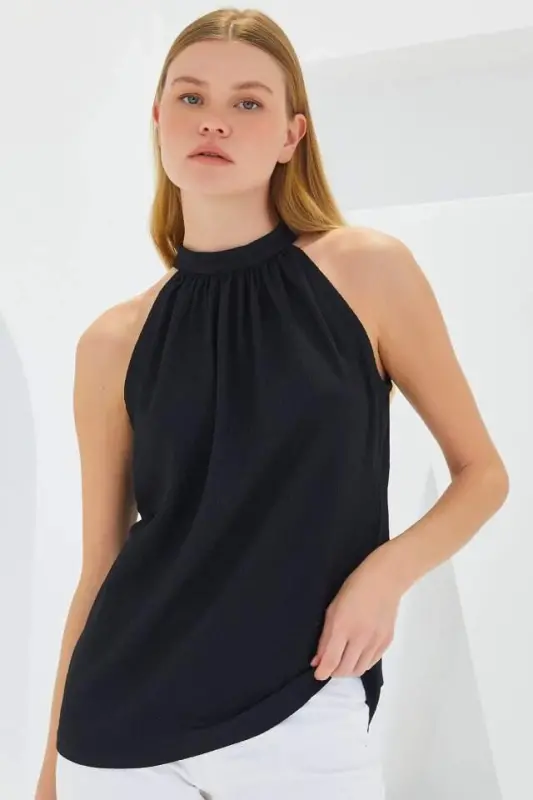 0489 Halter Yaka Örme Bluz - Siyah - BÜYÜKBEDENIZ