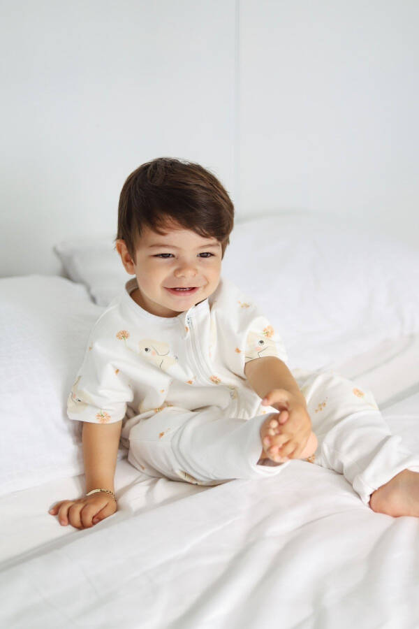 0.5 Tog (Short Sleeve) Summer Baby & Kids Sleeping Bag - Elephant Love - 1