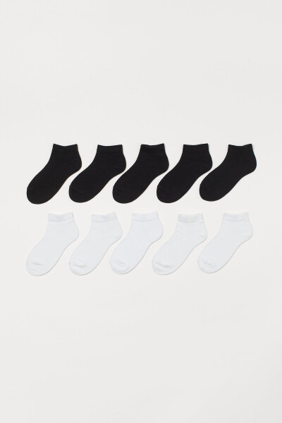 10 pairs of socks - 1