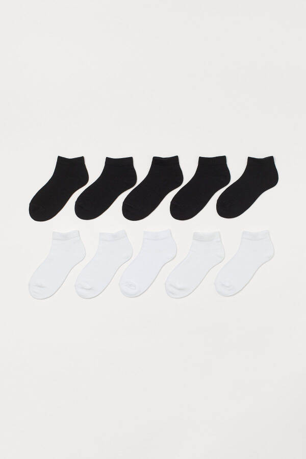 10 pairs of socks - 1