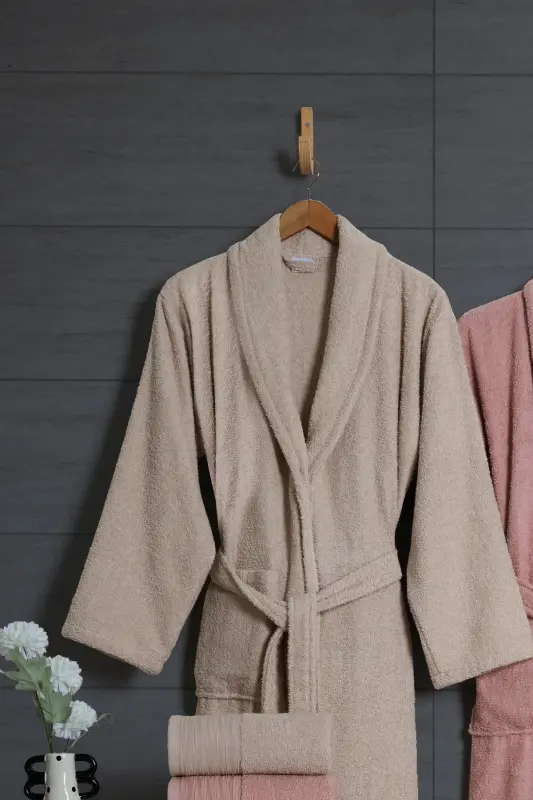 10 Parça Aile Seti Kadın & Erkek Bornoz Takımı | Yumuşak, Emici | Modern Tasarım | Lüks ve Konforlu-Kahverengi - 4