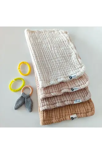 %100 Cotton 8-Layer Muslin Fabric Four Snap Baby Bib and Burp Cloth Set - 4