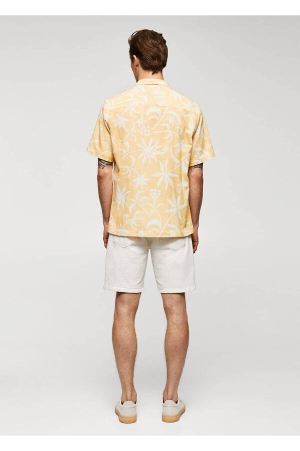 100% Cotton Hawaiian Patterned Shirt - 17