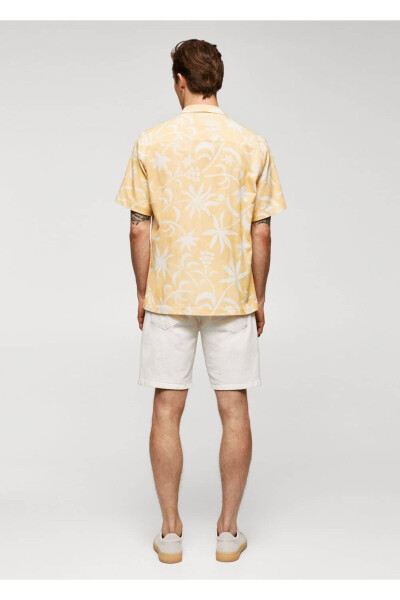 100% Cotton Hawaiian Patterned Shirt - 21