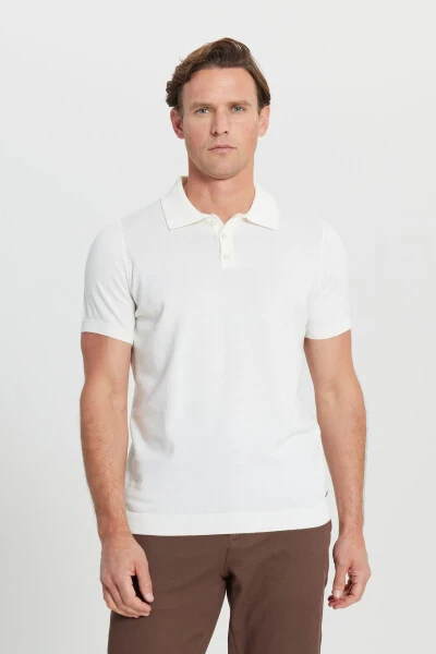 %100 Cotton Standard Fit Regular Fit Polo Neck Knitted White T-shirt - ALTINYILDIZ CLASSICS