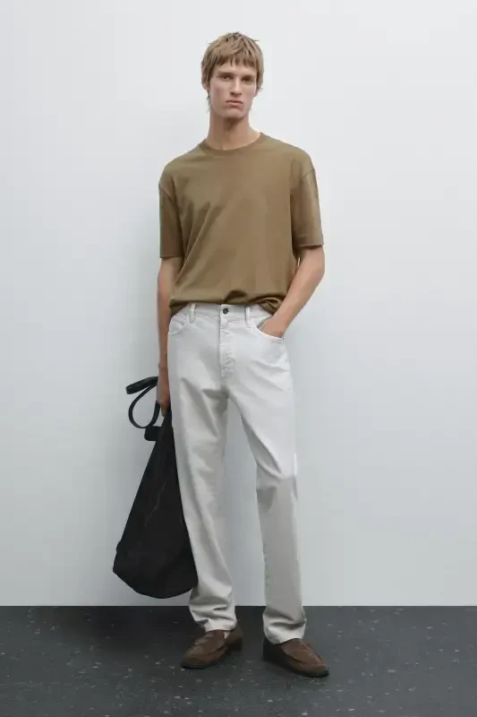 %100 pamuklu orta kalınlıkta t-shirt-Yeşi̇li̇msi̇ - MASSIMO DUTTI