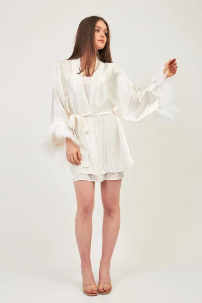 100% Silk Ecru Bridal Kimono/Robe - 1