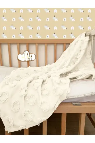 %100 Şönil Pike Ponponlu Özel Tasarım Kumaş Bebek Kundak Battaniyesi 100x100 Cm - kırıkbeyaz 