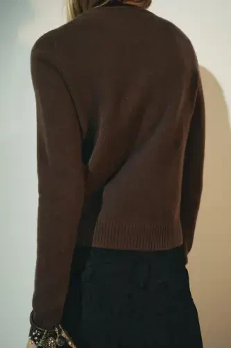 100% WOOL PLAIN KNIT SWEATER-Brown - 4
