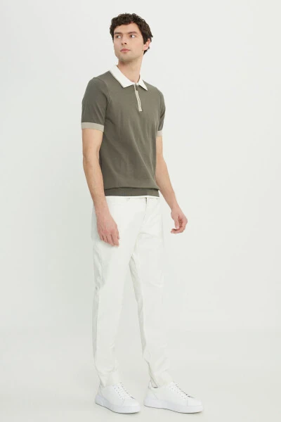 100% хлопок. Стандартный крой. Обычная посадка. Поло. Трикотажная рубашка цвета хаки. - 7