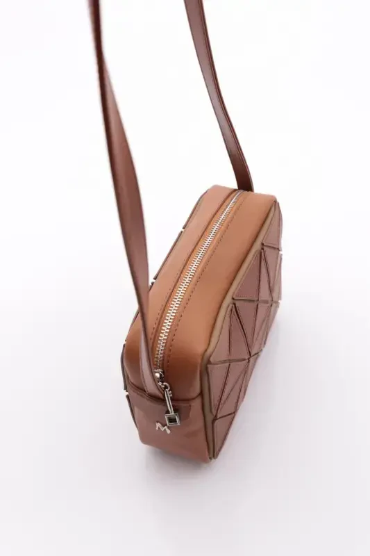 100310394 Женская сумка через плечо и на руку - 3