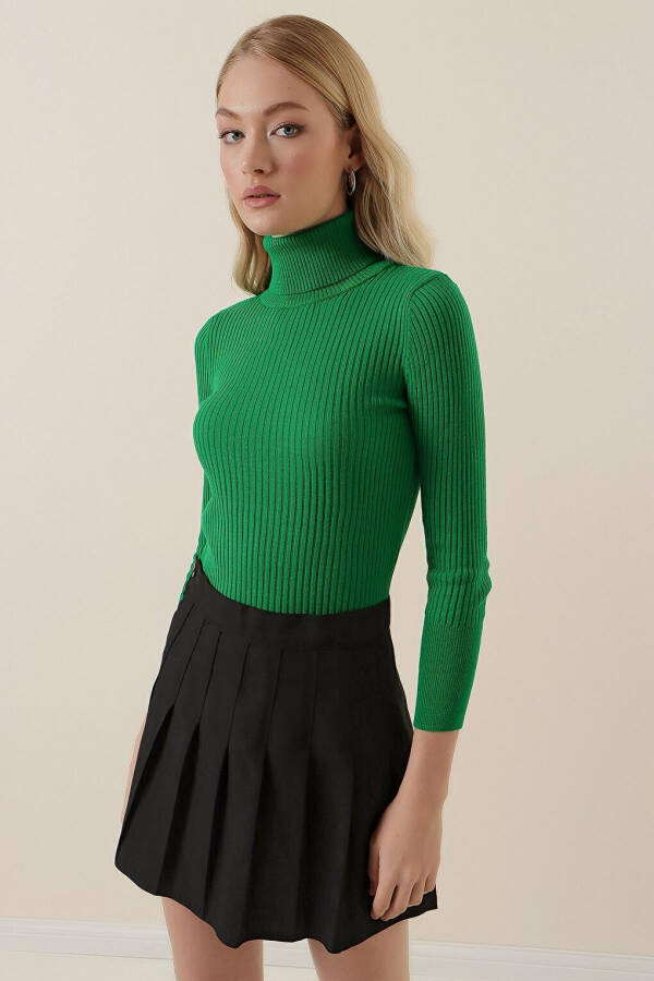 10311 Fisherman Neck Knit Sweater - D.Green - 19