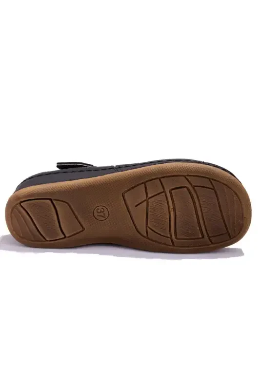 104424c Black Orthopedic Daily Women's Sandal - 4