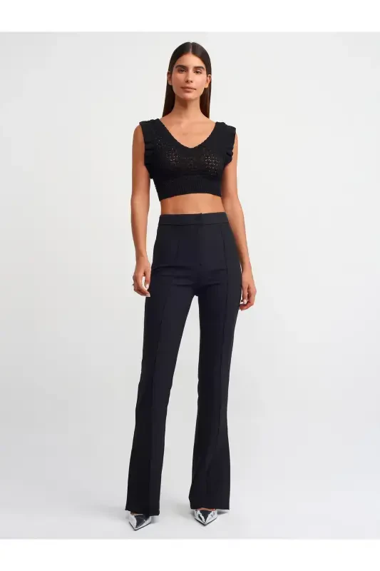 10546 V-Neck Ruffled Knit Crop - Black - Black - 3