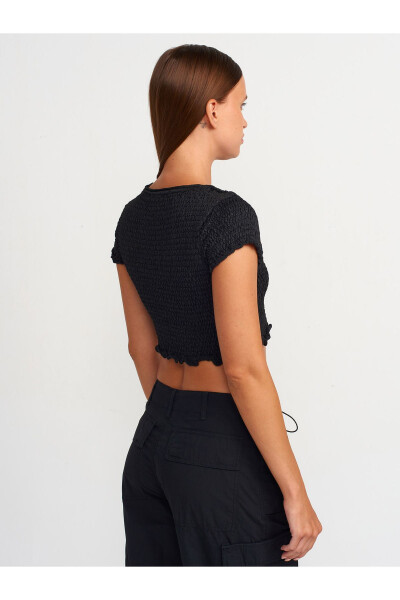 10554 Трикотажная блузка с воротником-гольфом и пушистой текстурой - черный - DILVIN (1)