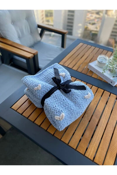 110*105 cm. hand knitted baby b & Tv blanket - ALIZE PUFFY FINE