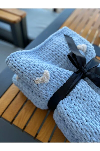 110*105 cm. hand knitted baby b & Tv blanket - ALIZE PUFFY FINE (1)