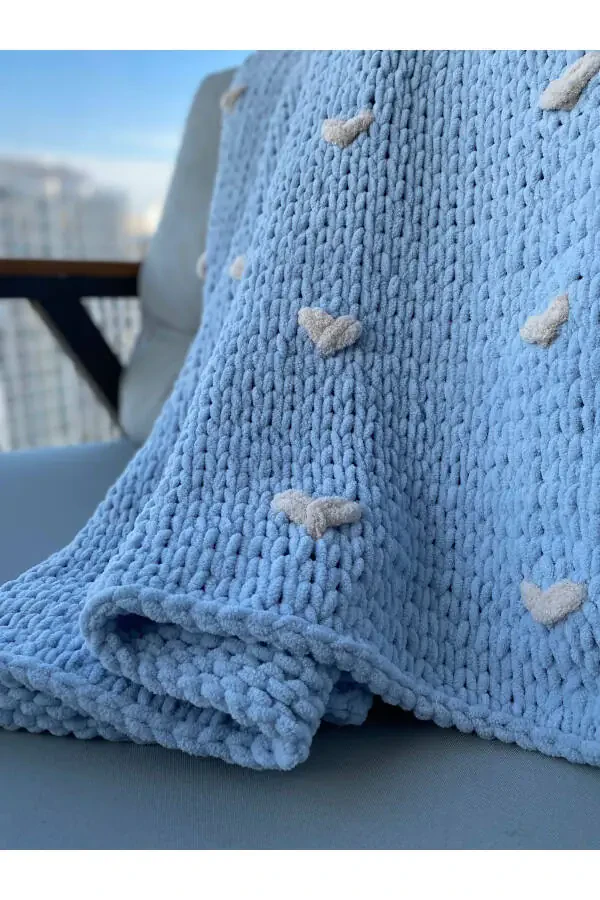 110*105 cm. hand knitted baby b & Tv blanket - 4