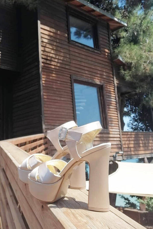 13 Cm Bridal Shoes with Running Guarantee - 2