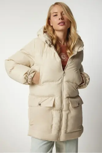 Kadın Oversize Şişme Mont Kapüşonlu - 4 Cep Detaylı Fermuarlı Kışlık Günlük Mont - Bej4cp 