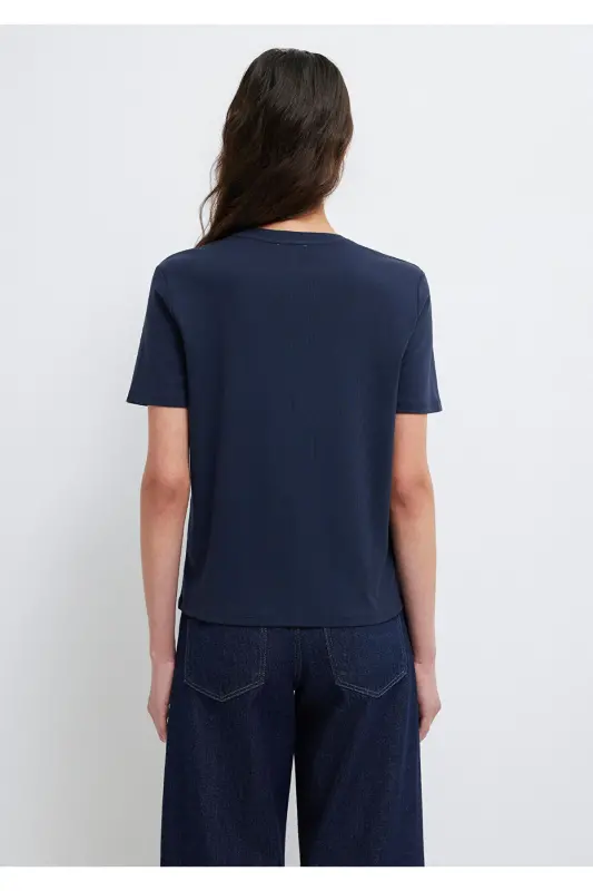 Lacivert Basic Tişört Semi Slim Fit / Yarı Dar Kesim 1612916-86623 - Mavi-86623 - 5