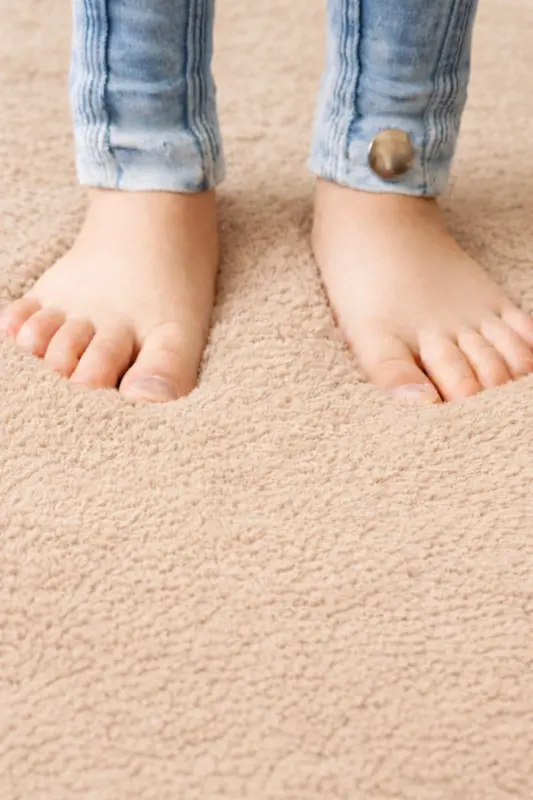 Peluş Tüylü Kaymaz Jel Taban Dekoratif Salon Mutfak Halı Yolluk Kilim BEJ - Bejj - 4