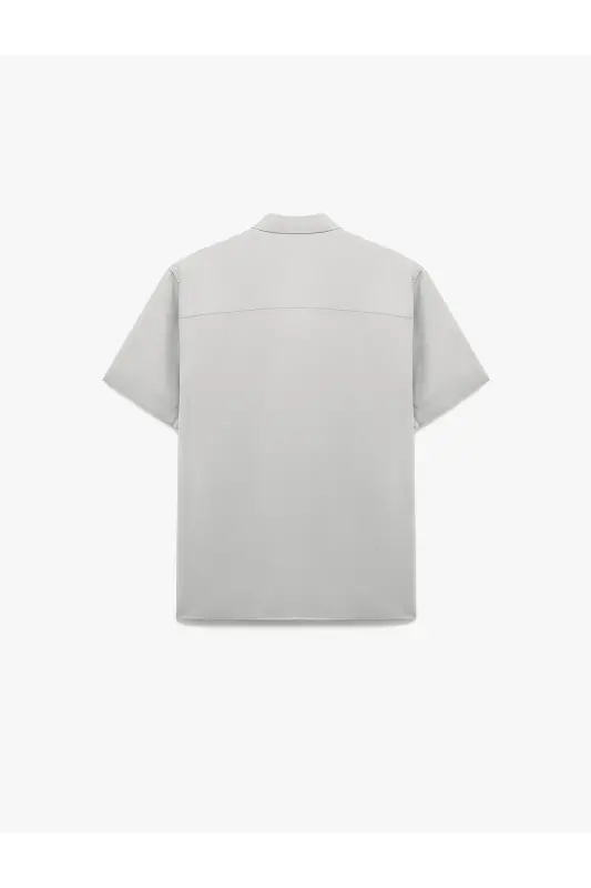 Düğmeli Klasik Yaka Kapaklı Cep Detaylı Rayon Regular Fit Viskon Kısa Kollu Gömlek - Gri - 4