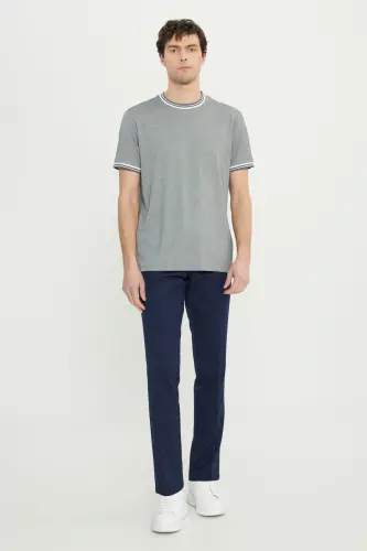 Erkek Siyah Pamuklu Slim Fit Dar Kesim Bisiklet Yaka Tişört - Siyah - ALTINYILDIZ CLASSICS (1)