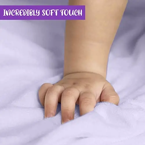 ELSVIN Set of 2 Hooded Baby Towels – White and Purple – Luxurious, Large and Super Absorbent – 35 x 35 Inch – Soft and Suitable for Infants, Toddlers and Kids – 400 GSM - 10
