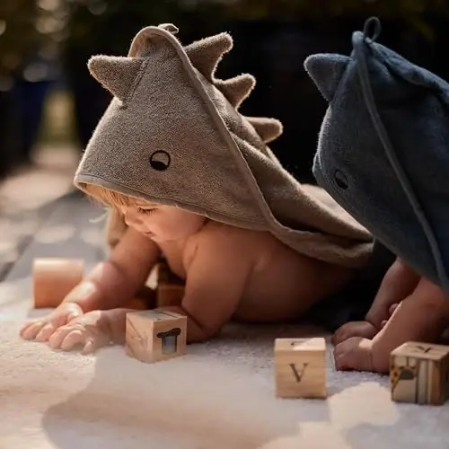 Huxie Hooded Baby Towels – 100% Organic Cotton Baby Bath Towels – Baby Boy Newborn Essentials - Super-Soft and Absorbent. (2-Pack Dino Tradewins and Moss Green) - 5