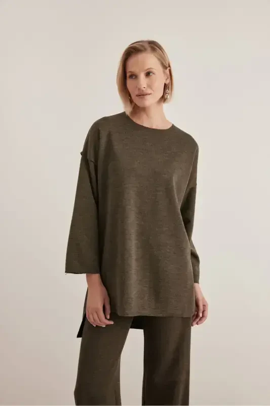 15253111 Sweat - AKER