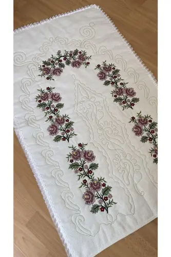 Krem Çeyizlik Kaneviçe Etamin Işleme Nakışlı %100 Pamuk Keten Seccade - KREM - 1