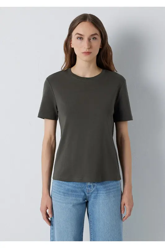 Haki Basic Tişört Semi Slim Fit / Yarı Dar Kesim 1612916-71553 - Haki - 4