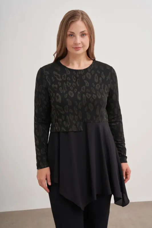 15747112 Tunik - AKER