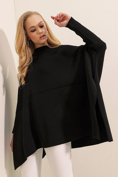 15783 Split Poncho Sweater - Black - 10