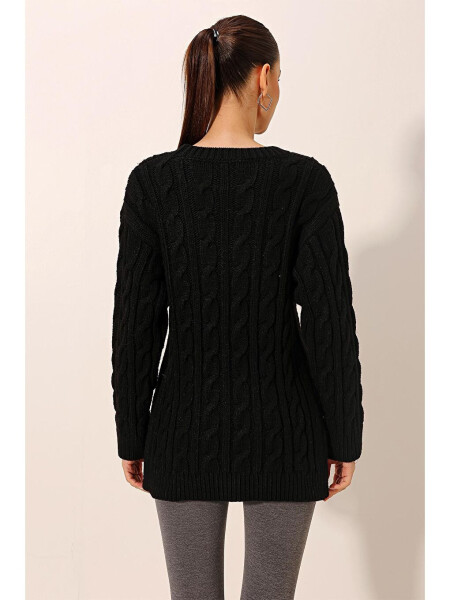 15849 Thick Knit Wool Sweater - Black - 14