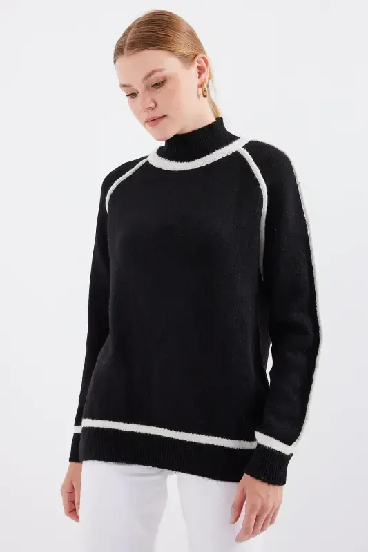 15879 Striped Oversize Knit Sweater - Black-BLACK - 2