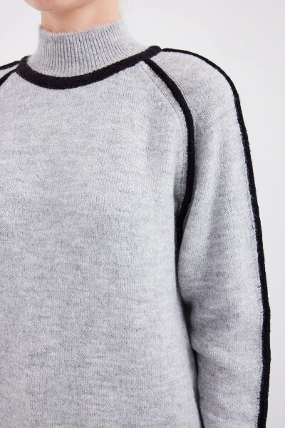 15879 Striped Oversized Knit Sweater - Grey - 5