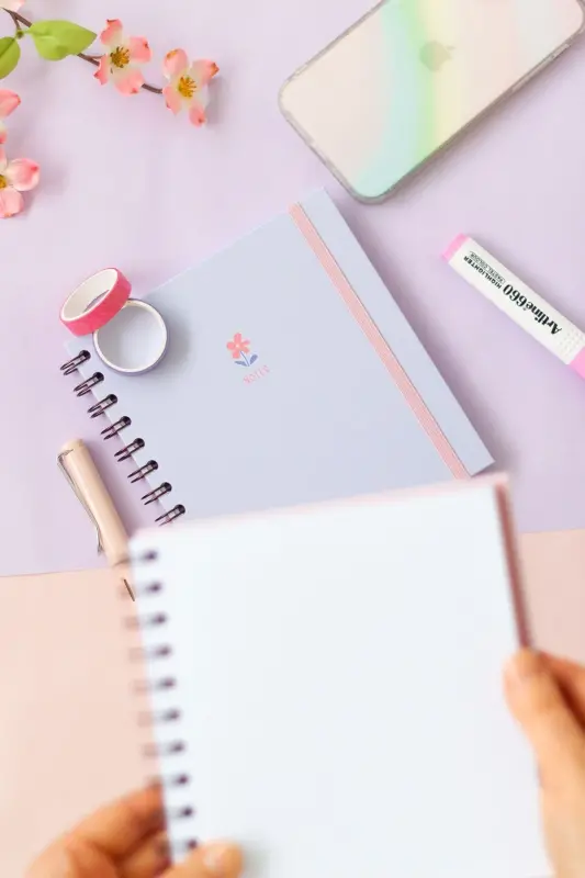 15x15 Cm Square 2-Piece Set Spiral Grid Undated Notebook Bubble Tea Flower-Lilac - 4