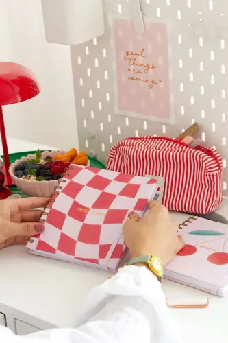 15x15 sm. Kvadrat 2 tоʻplam Spiral Аbadiy Planner Agenda va Daftar Gilos-Pushti - 3