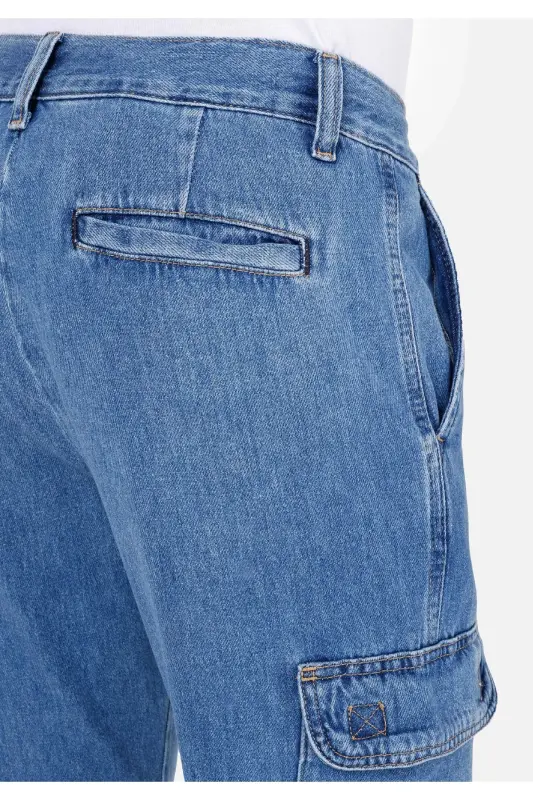 162 Blair Cargo Cut Mid Rise Straight Leg Blue Men's Pants - 6