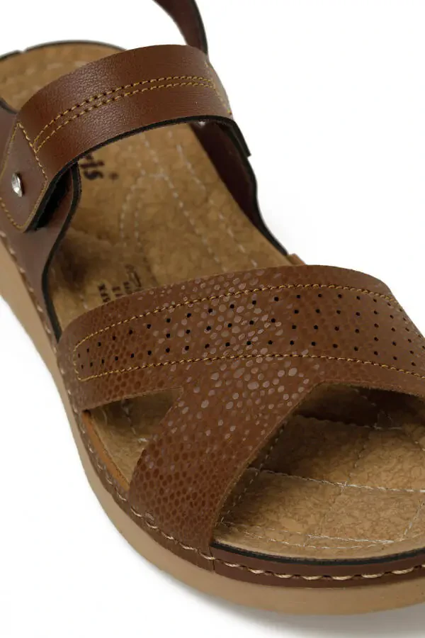 164400.Z5FX Women's Tan Flat Sandal - 7