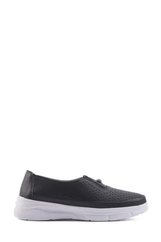166051.Z4FX Black Women's Comfort Shoes - 1