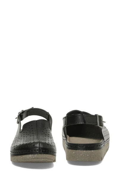 166931.Z5FX Black Women's Comfort Sandals - 5