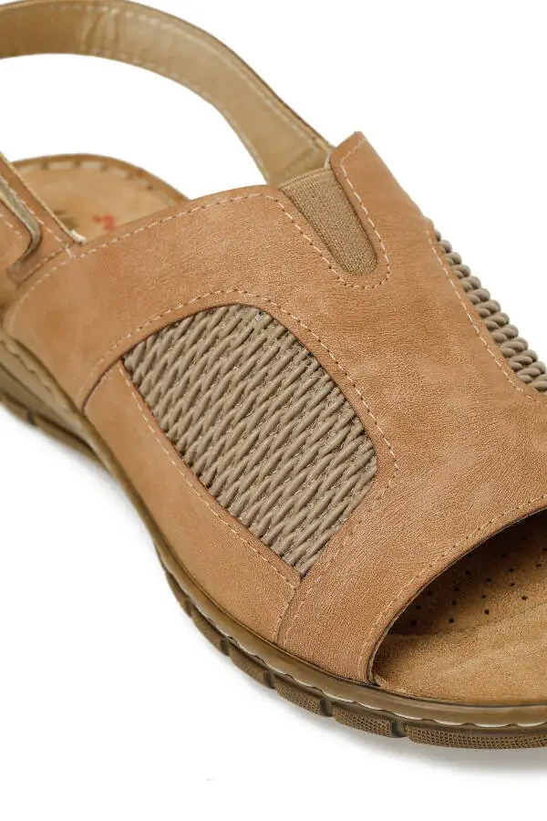 166968.Z5FX Women's Tan Flat Sandal - 7