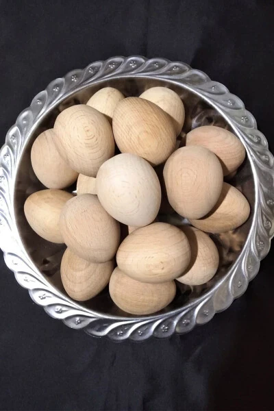 2 Natural Beech Wood Eggs - Modazone