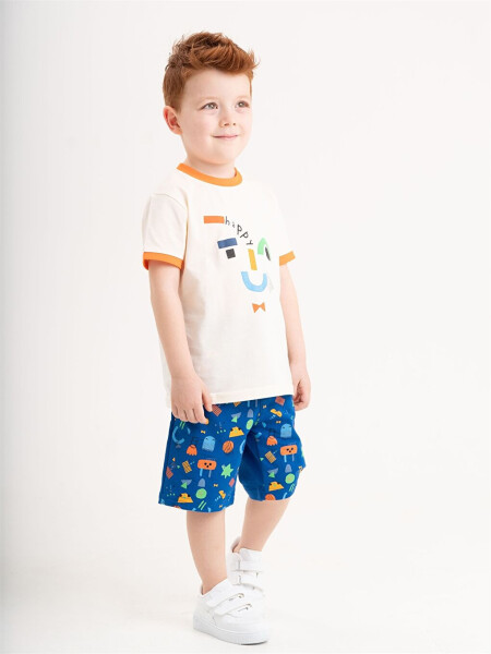 2-Piece Baby Boy T-Shirt and Shorts Set with Crew Neck - 2