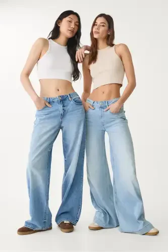 2-Piece Basic Ribbed Crop Top Set - Modazone (1)